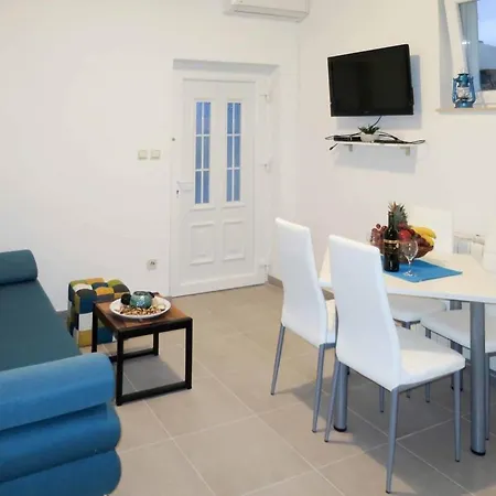 Sea-view With Pool, Terrace, And Outdoor Lounge In Scenic Ciovo Island Trogir
